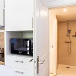 Mirabeau Sous Les Toits 2 - Apartment