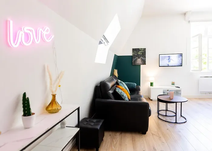 Mirabeau Sous Les Toits 2 - Апартаменты *